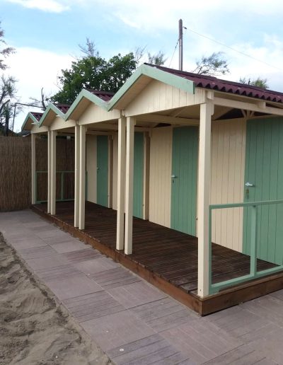 realizzazione cabine e casette in legno